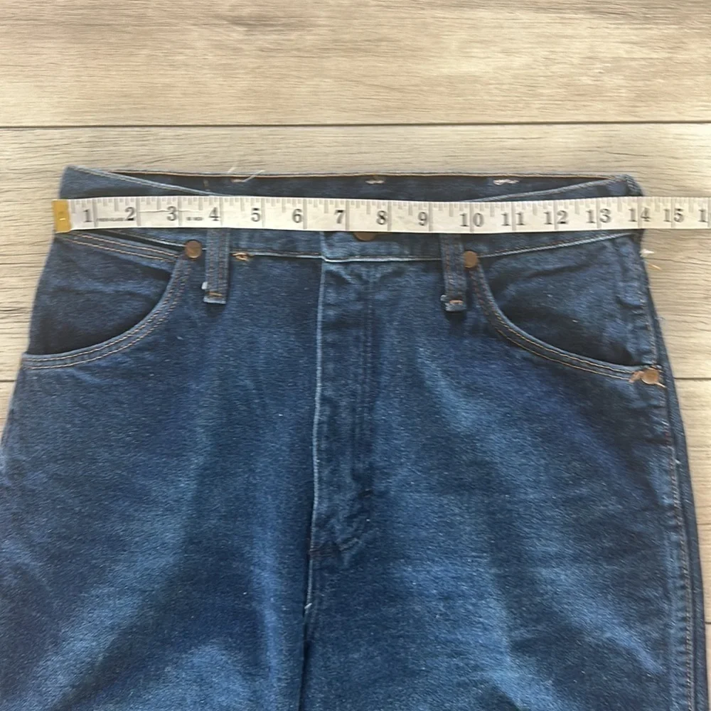 Wrangler classic patch size 9 womens jeans
